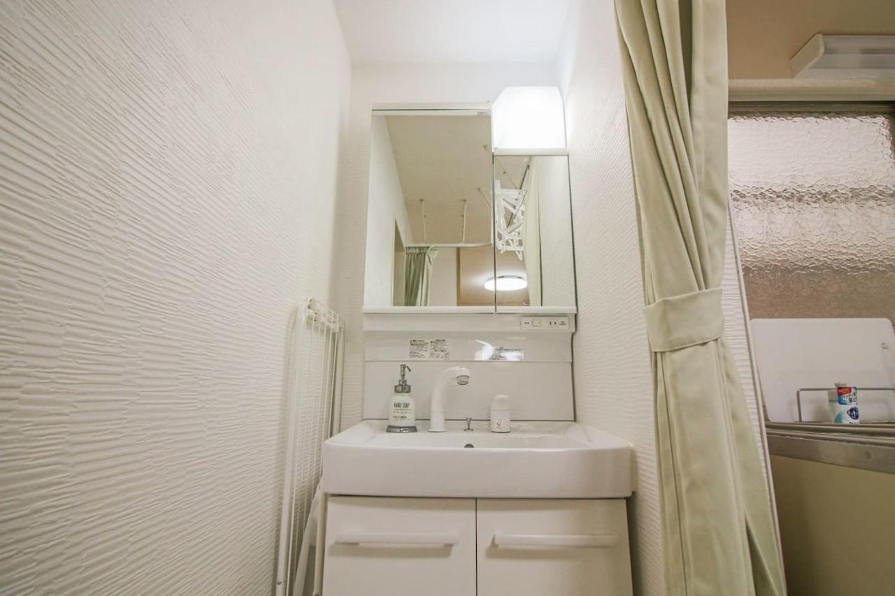 Апартаменти Osaka Box House Екстер'єр фото