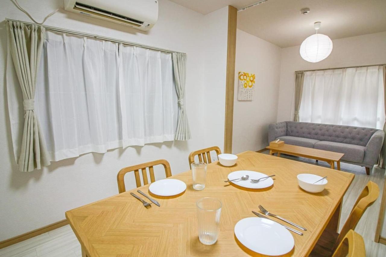 Апартаменти Osaka Box House Екстер'єр фото